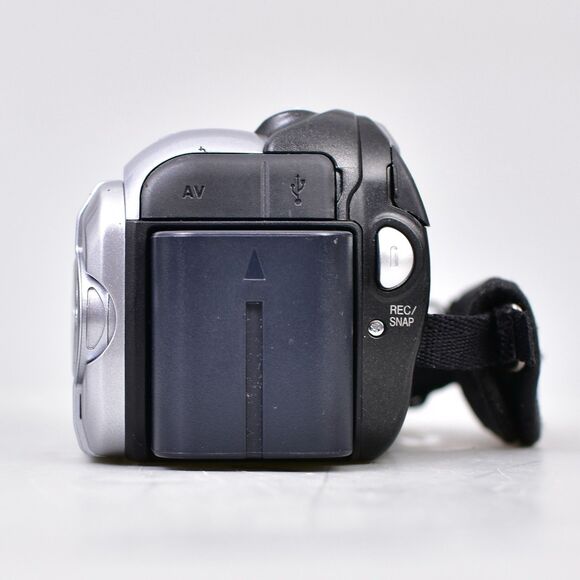 JVC Everio GZ-MG21U Silver 20 GB Hard Disk Drive Digital Video Camera Not Tested - Picture 6 of 7